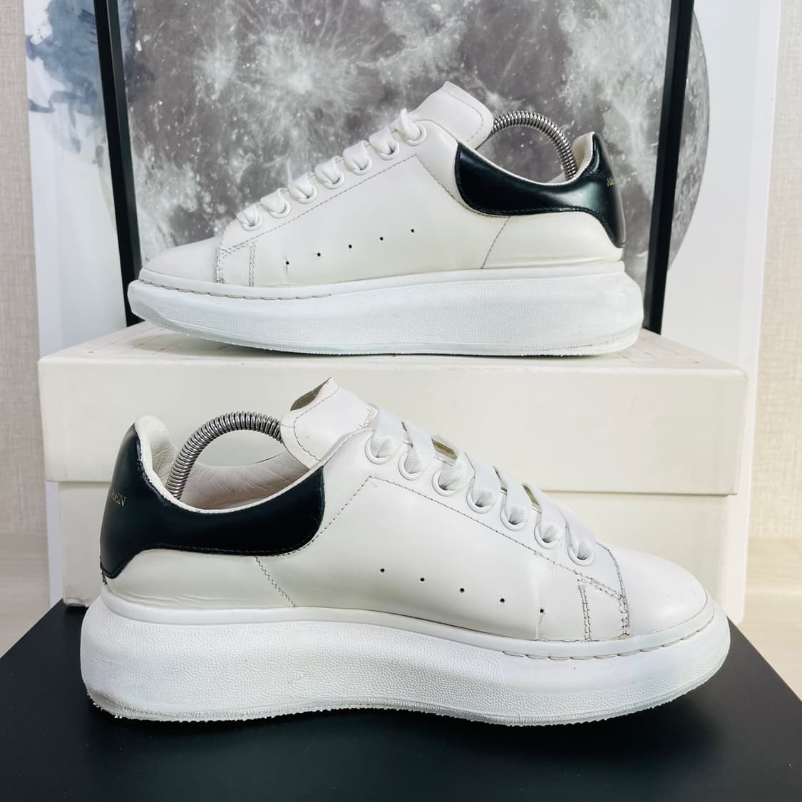 정품 40.5) 알렉산더 맥퀸 오버솔 스니커즈  상품이미지2