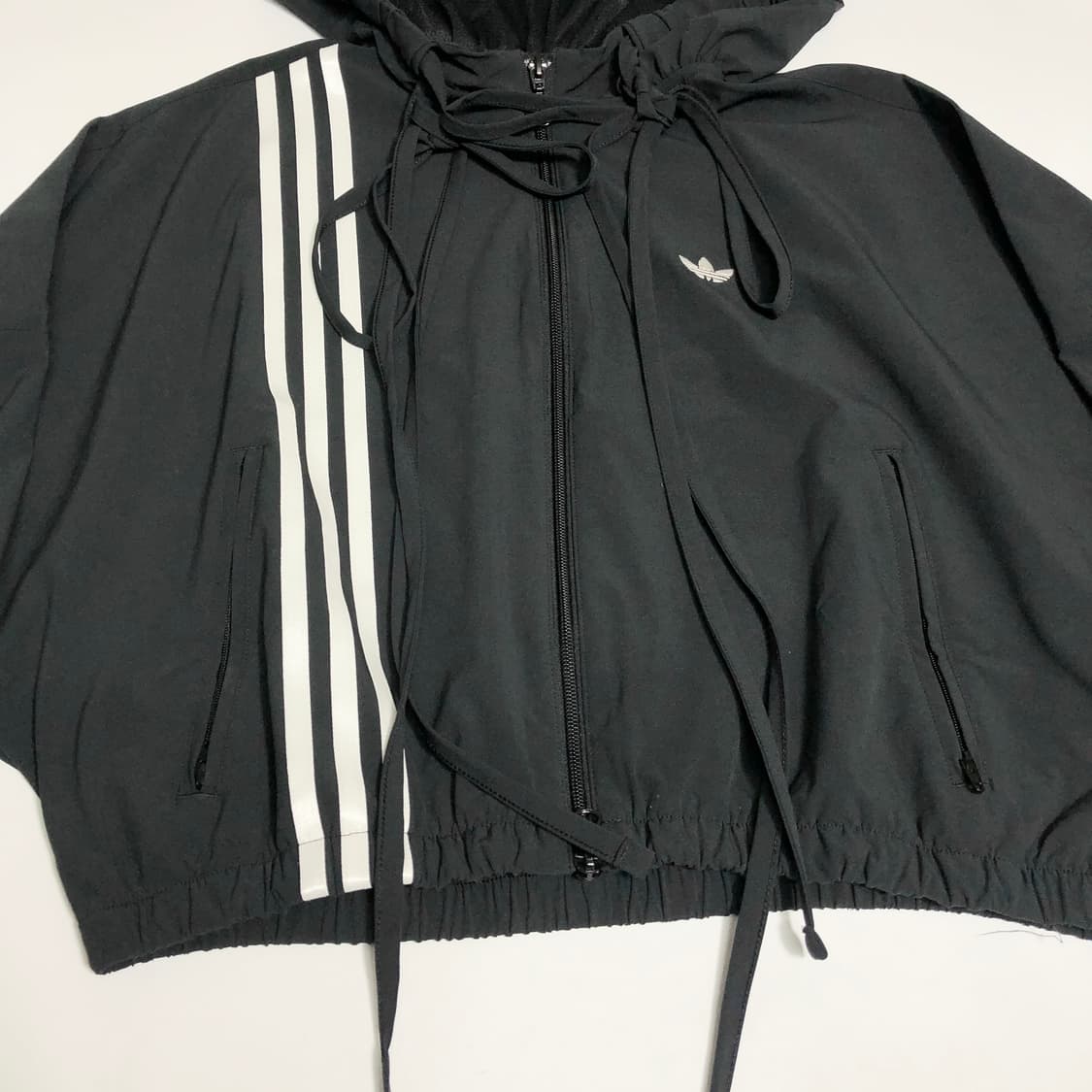 아디다스 리본 오프 플레이스드 트랙탑 S 상품이미지4