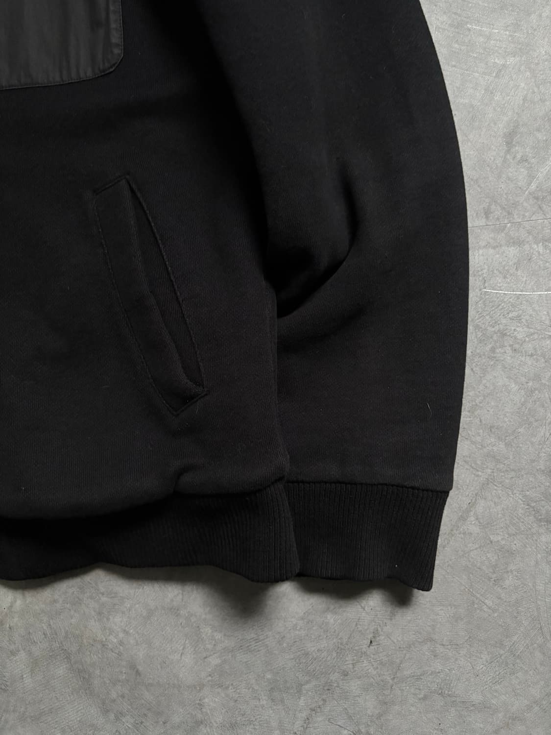 Armani Exchange 아르마니 익스체인지 블랙 퍼트리밍 후드집업  상품이미지5