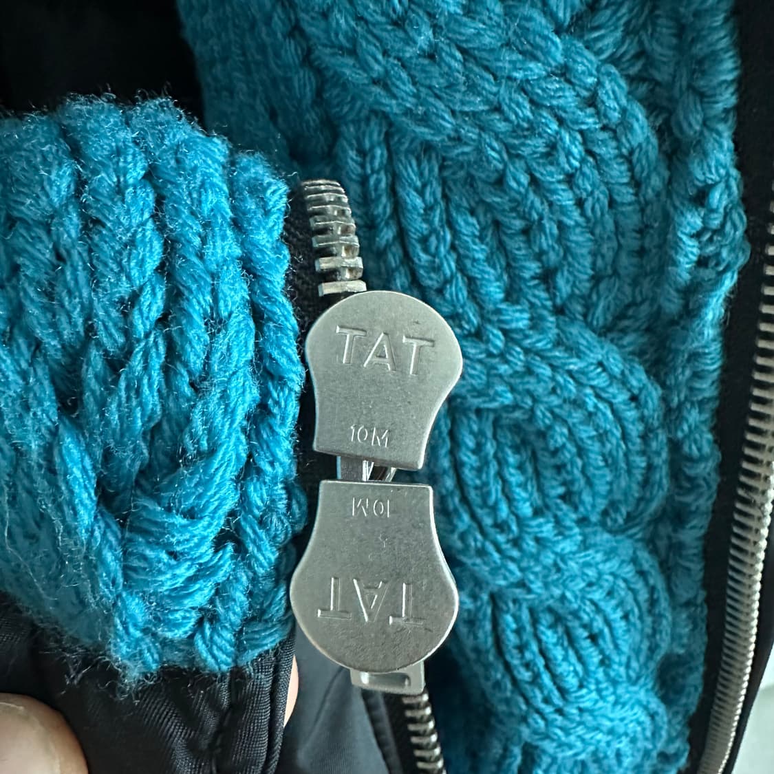 프라다 라프시몬스 케이블 니트 롱 봄버 상품이미지3