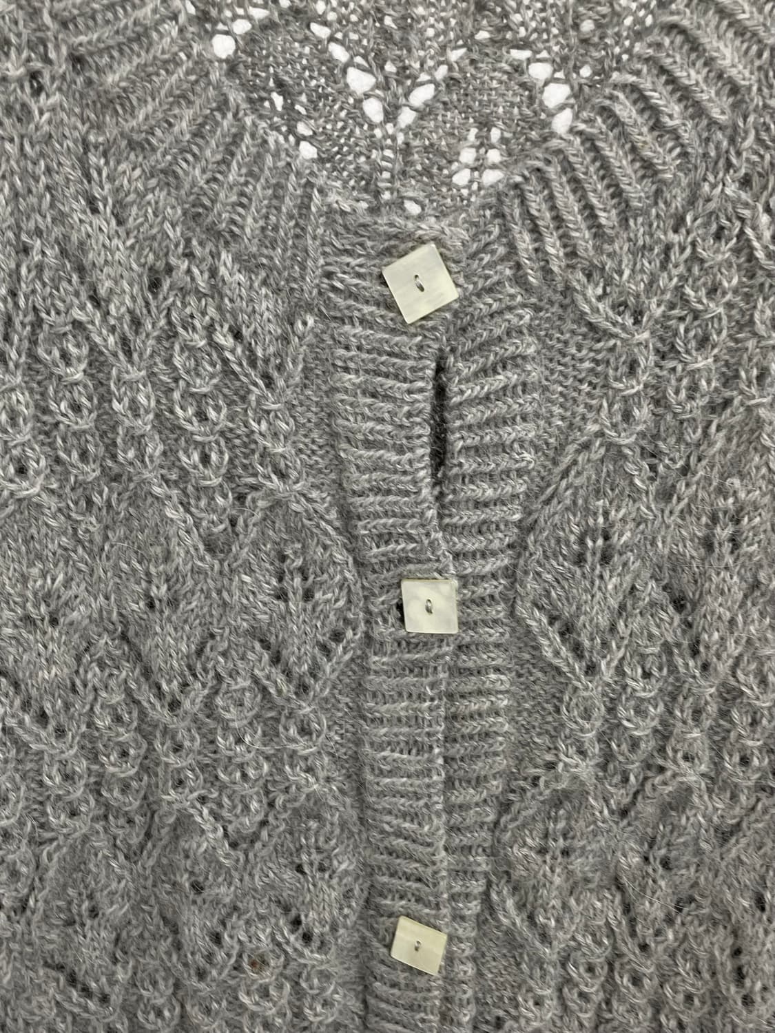 그레이 울 짜임 버튼 가디건  상품이미지6