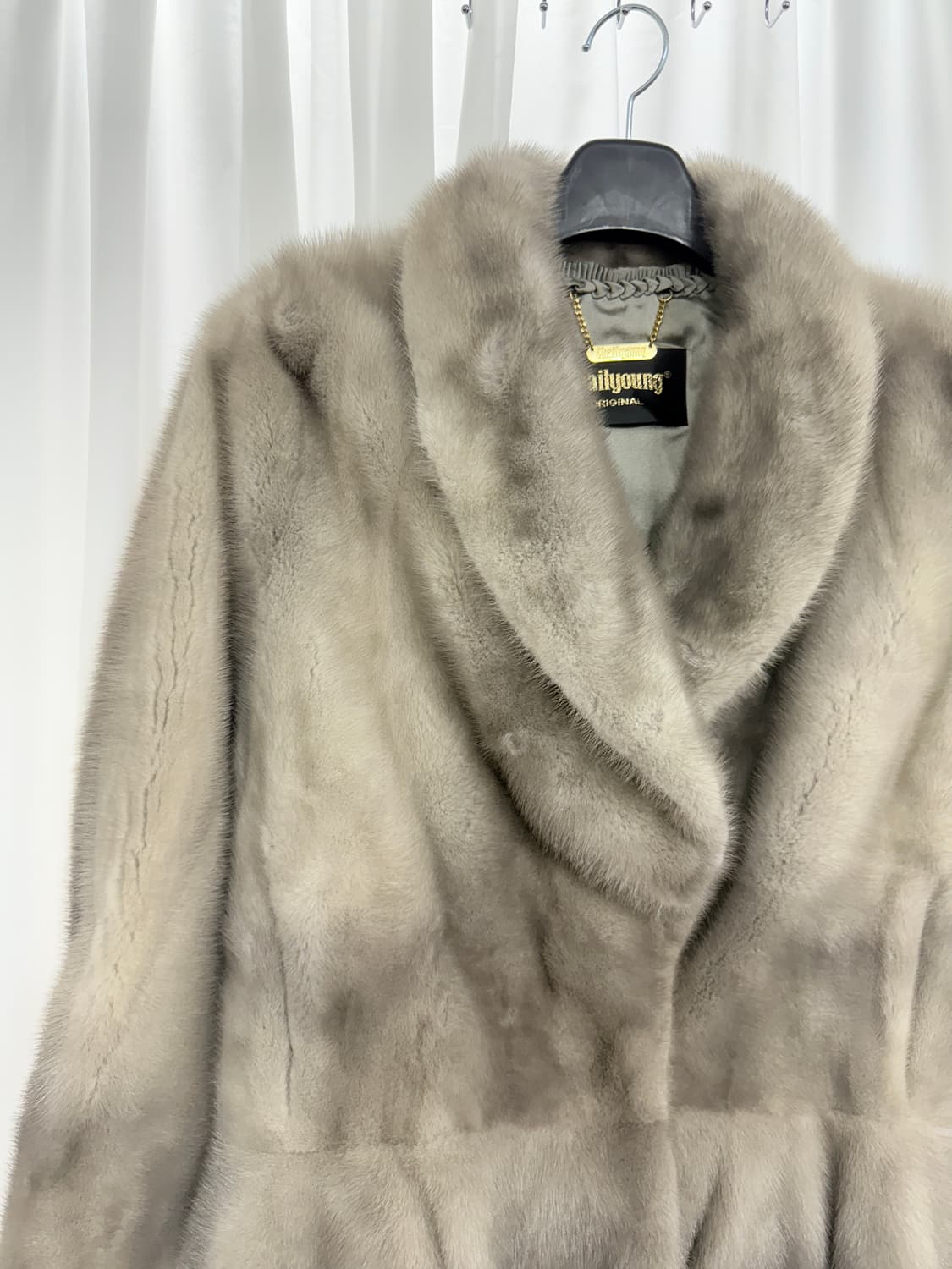 Gray mink coat 실버그레이 리얼밍크코트  상품이미지2