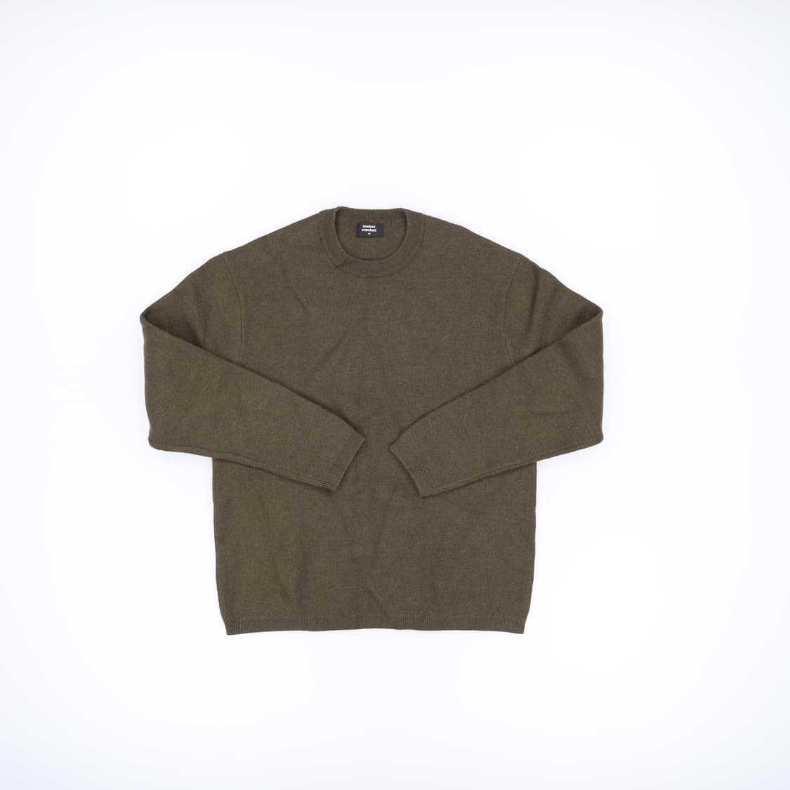 [M] 무신사스탠다드 울 카키 니트스웨터 1216H1 상품이미지1