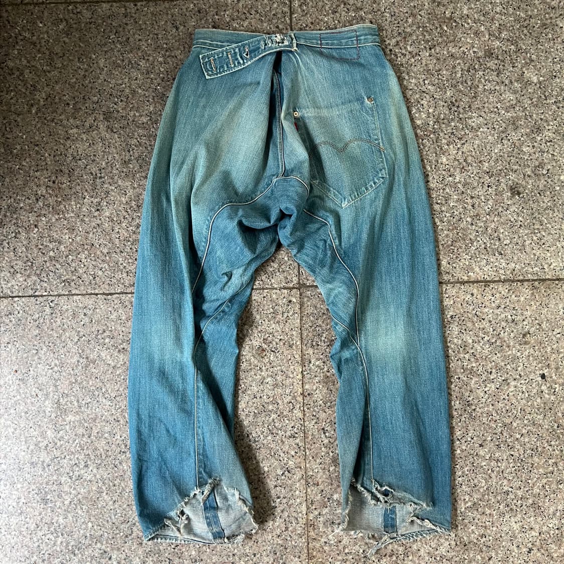 Levi’s RED 1st Giant 10th Anniversary 상품이미지2