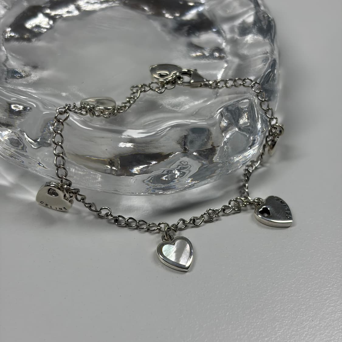 셀린느 하트 참 팔찌 상품이미지1