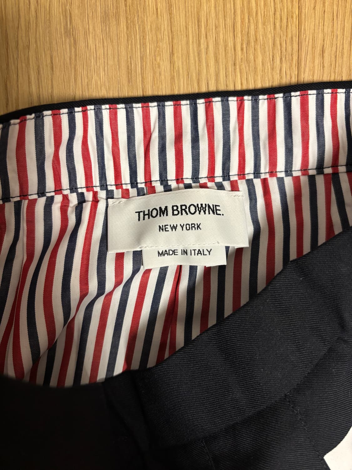 톰브라운 스커트 상품이미지2