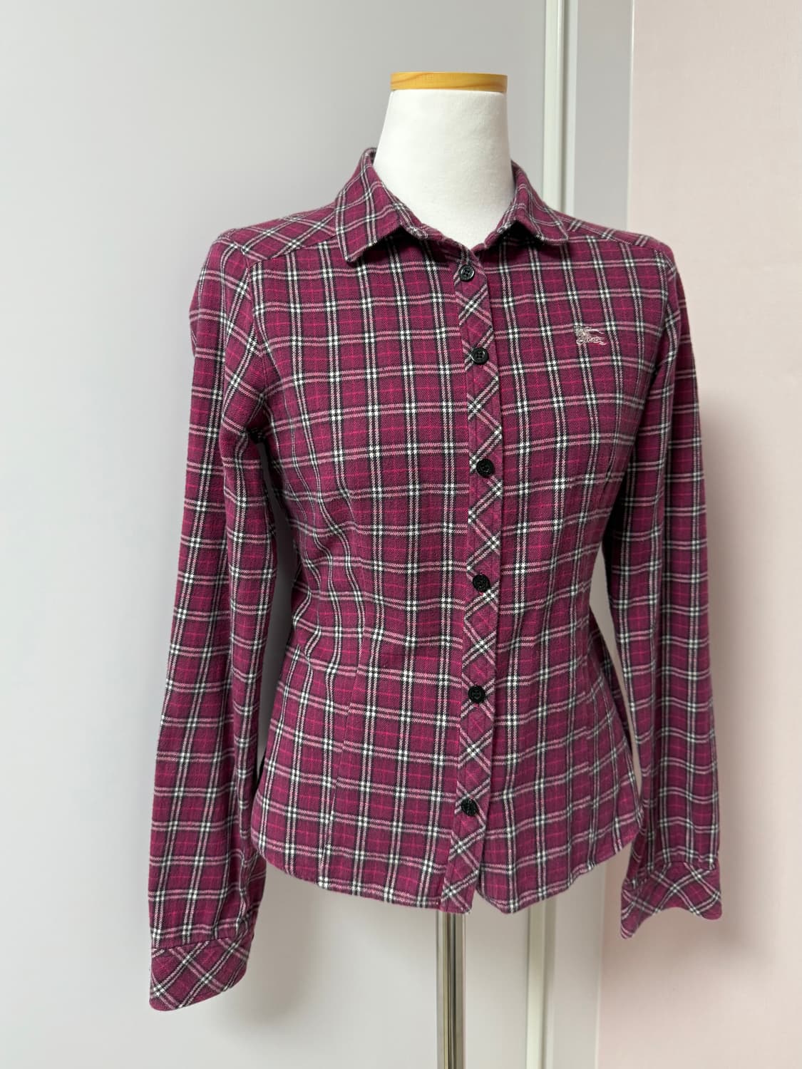 버버리 블루라벨 핑크 체리 셔츠 상품이미지1