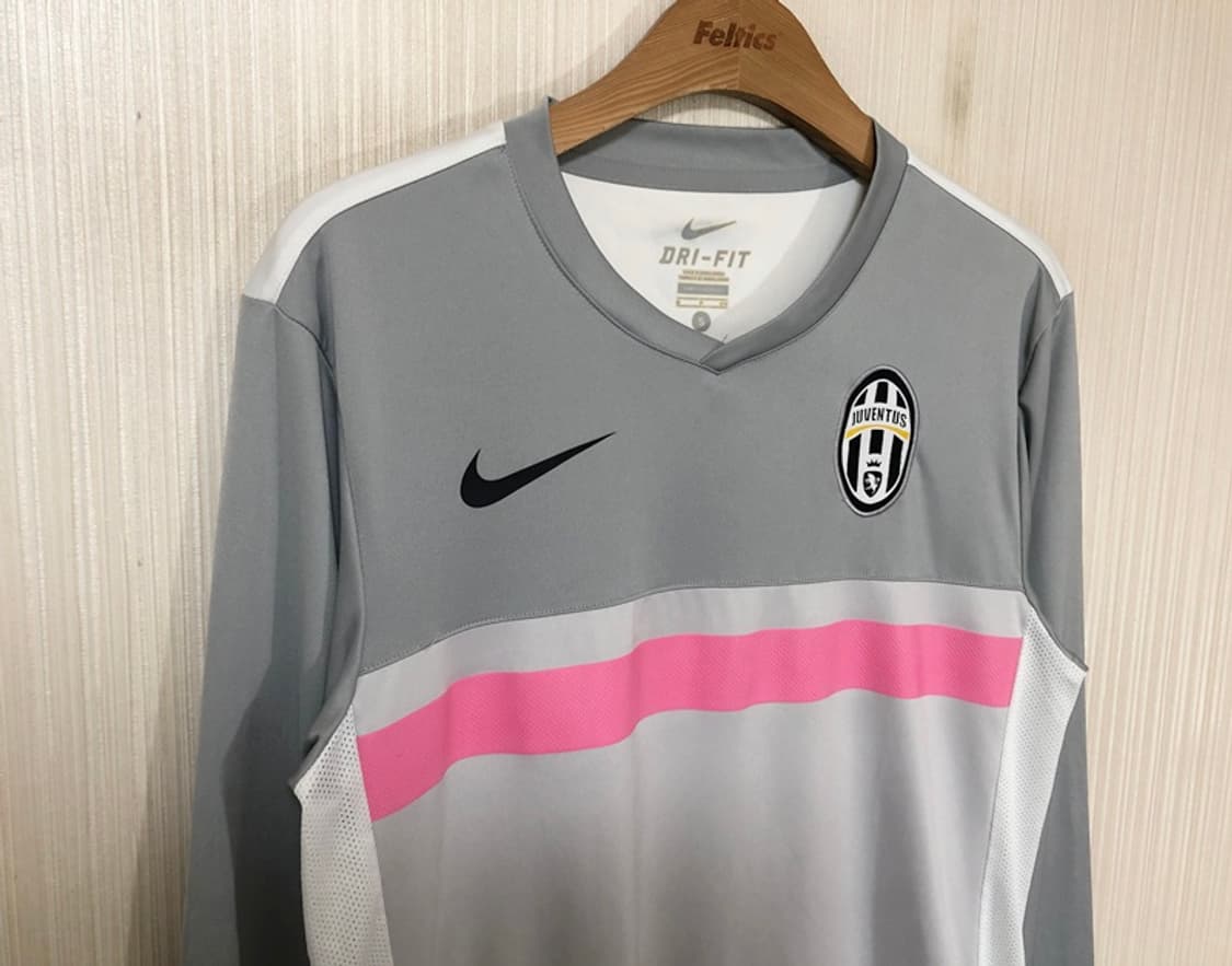 나이키 11-12 유벤투스 트레이닝 유니폼/져지 S(95) 상품이미지7