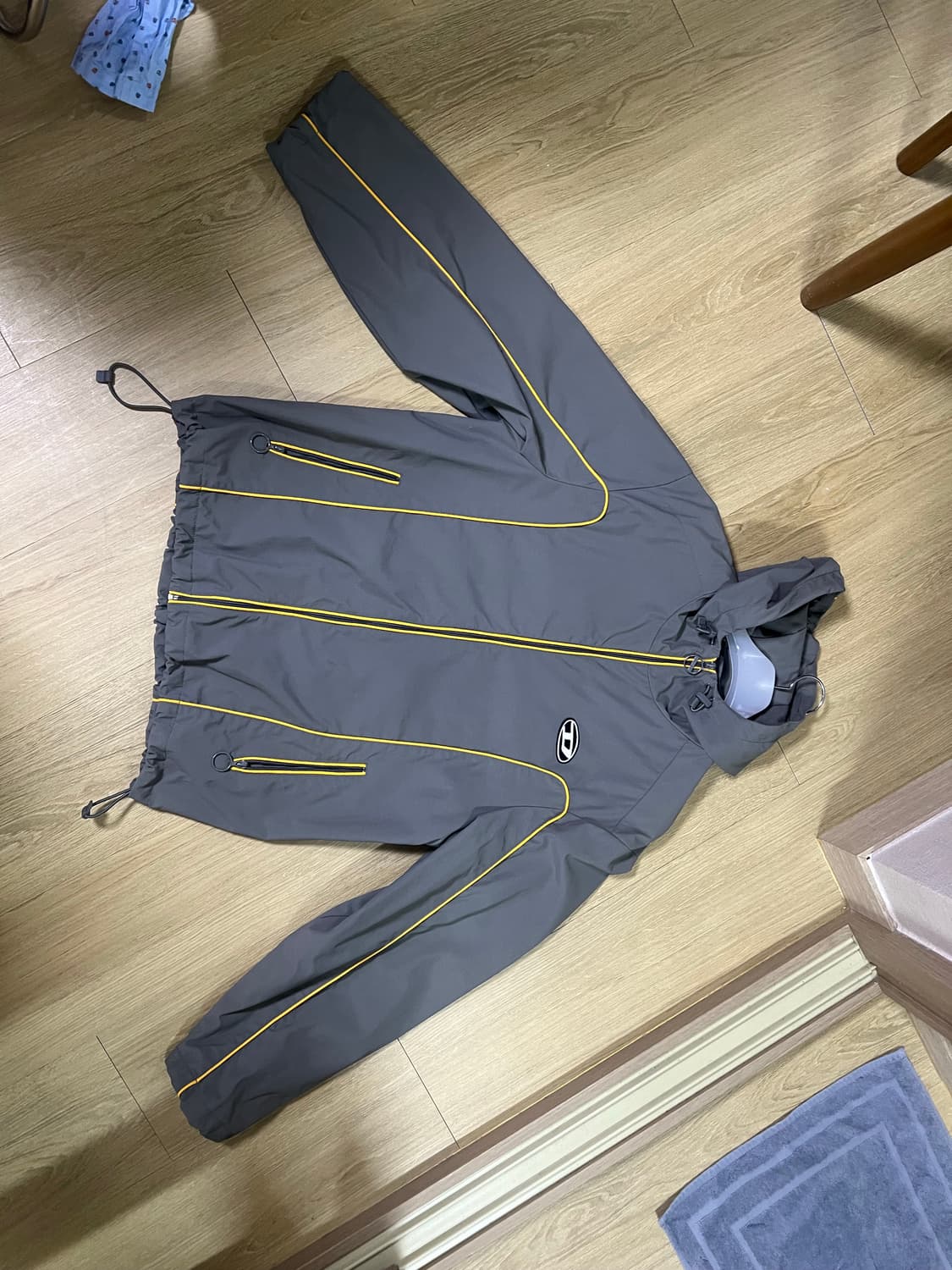 디젤 j-하이브스 콘트라스트 파이핑 윈드브레이커 상품이미지1