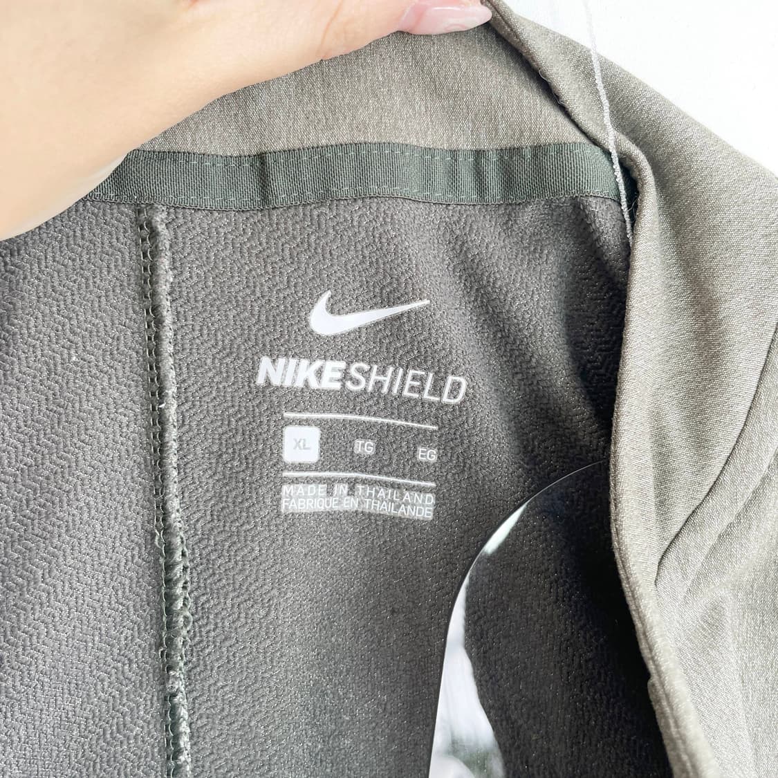 D2 나이키골프 쉴드 블레이드 윈드 탑 재킷 105사이즈 상품이미지5