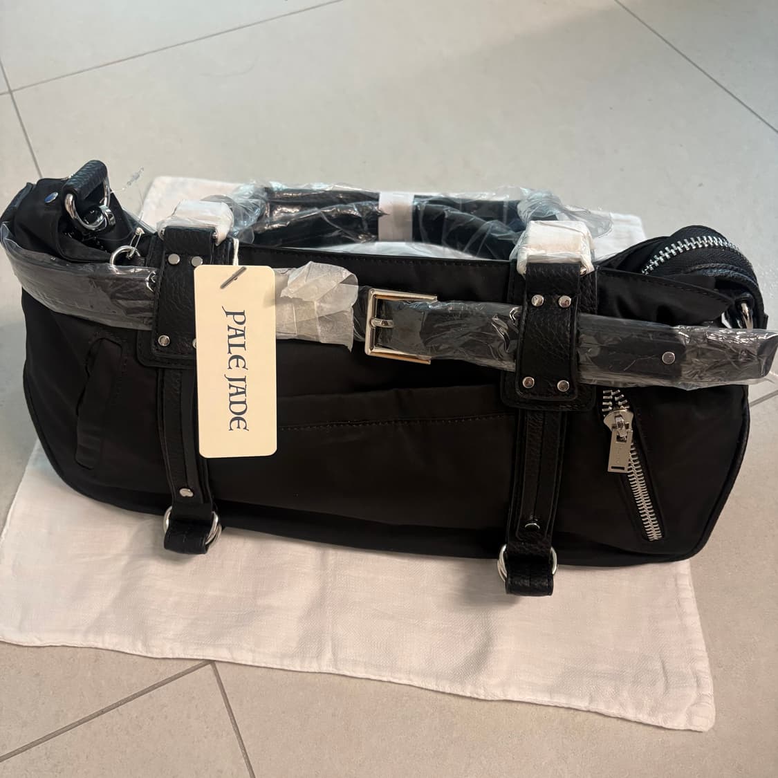 페일제이드 벨티드 더플 백 가방 Belted Duffle Bag 상품이미지6