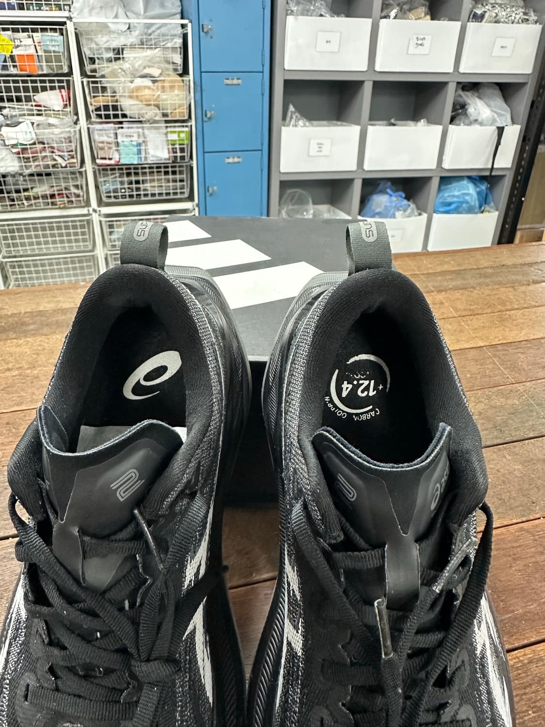 아식스 슈퍼블라스트2 블랙 245 상품이미지9