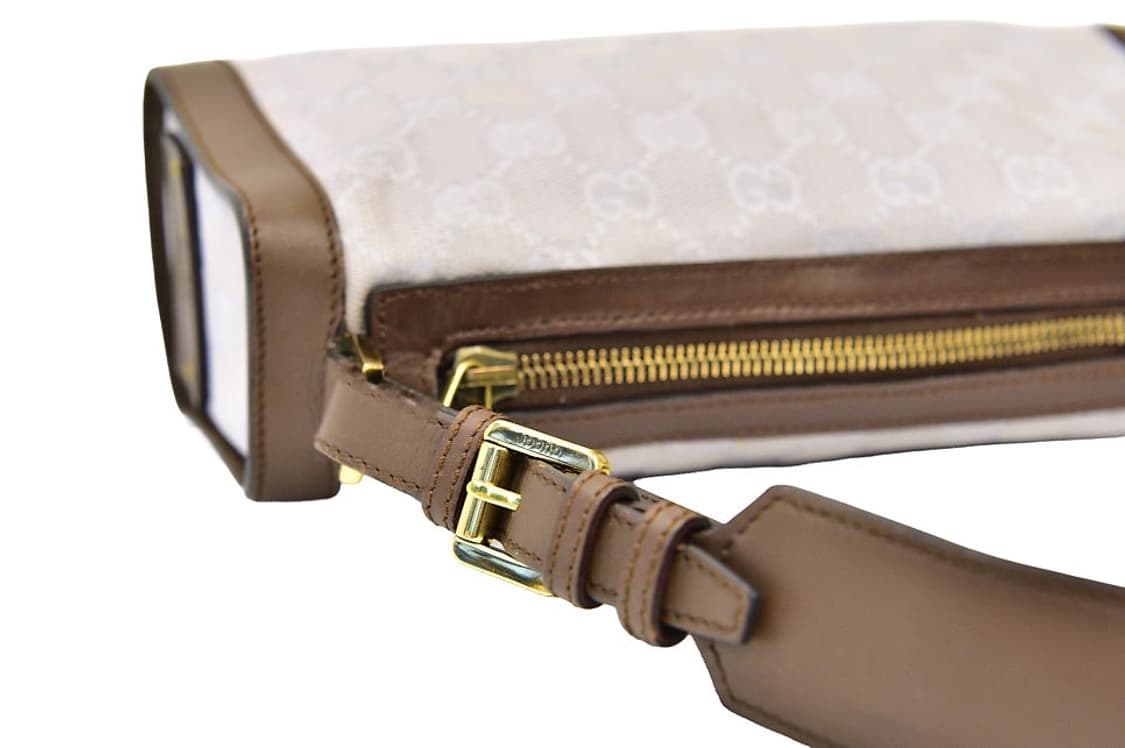 구찌 GG 로고 자가드 원통백(정품) 상품이미지9