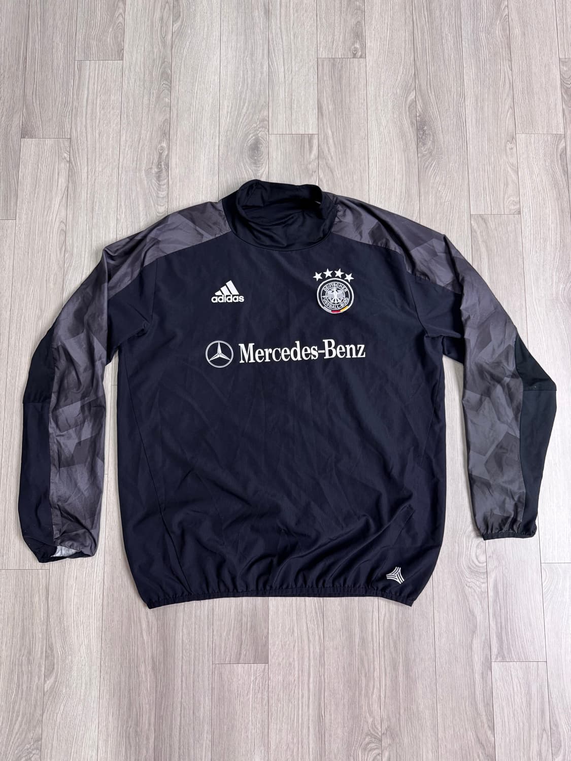 아디다스 벤츠 웜업 져지 상품이미지1