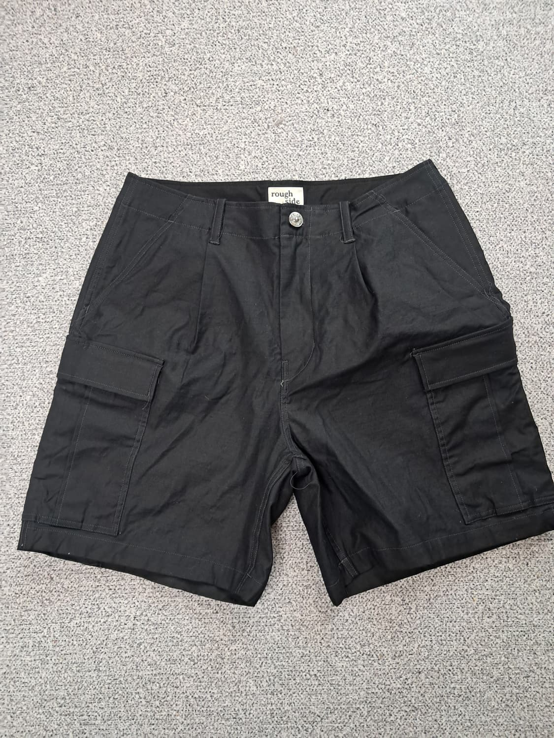 러프사이드 카고반바지 상품이미지1