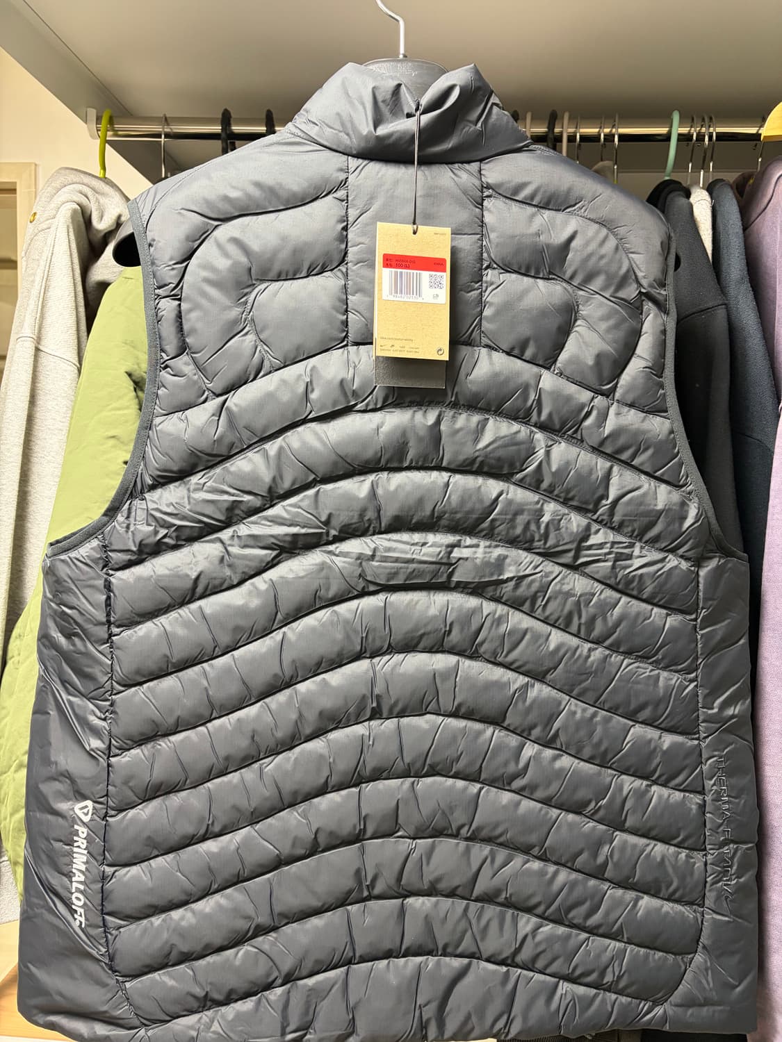 나이키 라바플로우 베스트 L사이즈 팝니다 상품이미지2