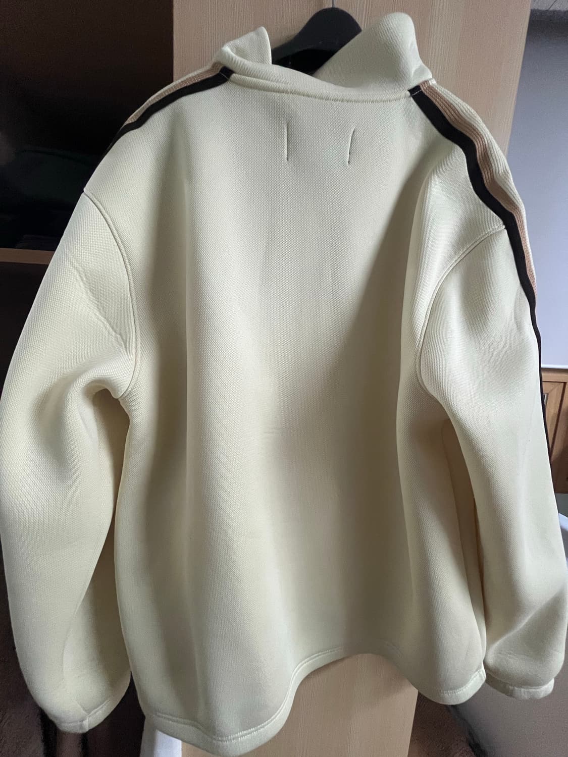 조던 x A ma maniere 트랙 자켓 코코넛밀크 상품이미지2