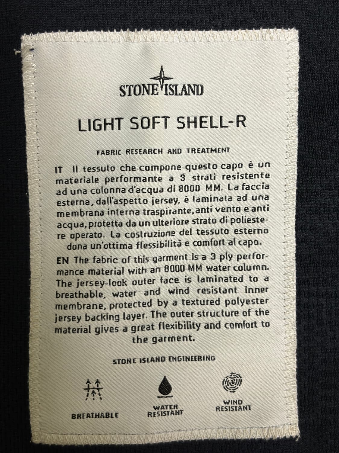 스톤아일랜드 소프트쉘 XL 상품이미지4