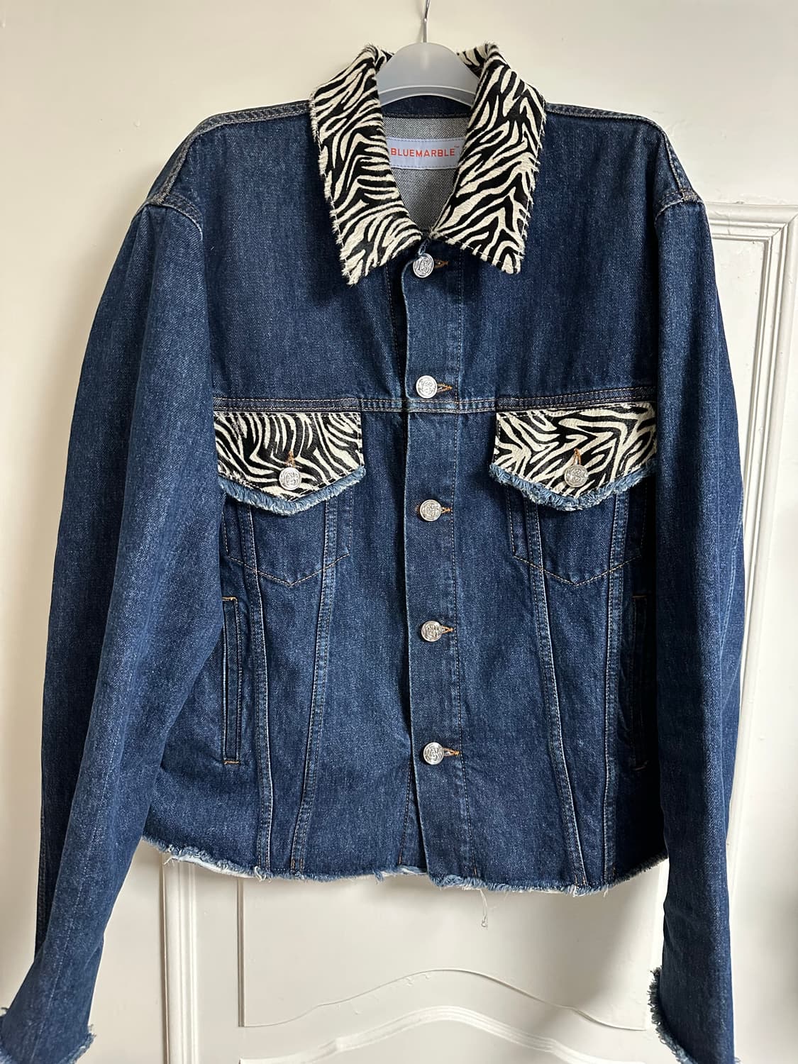 Bluemarble zebra denim jacket 상품이미지2