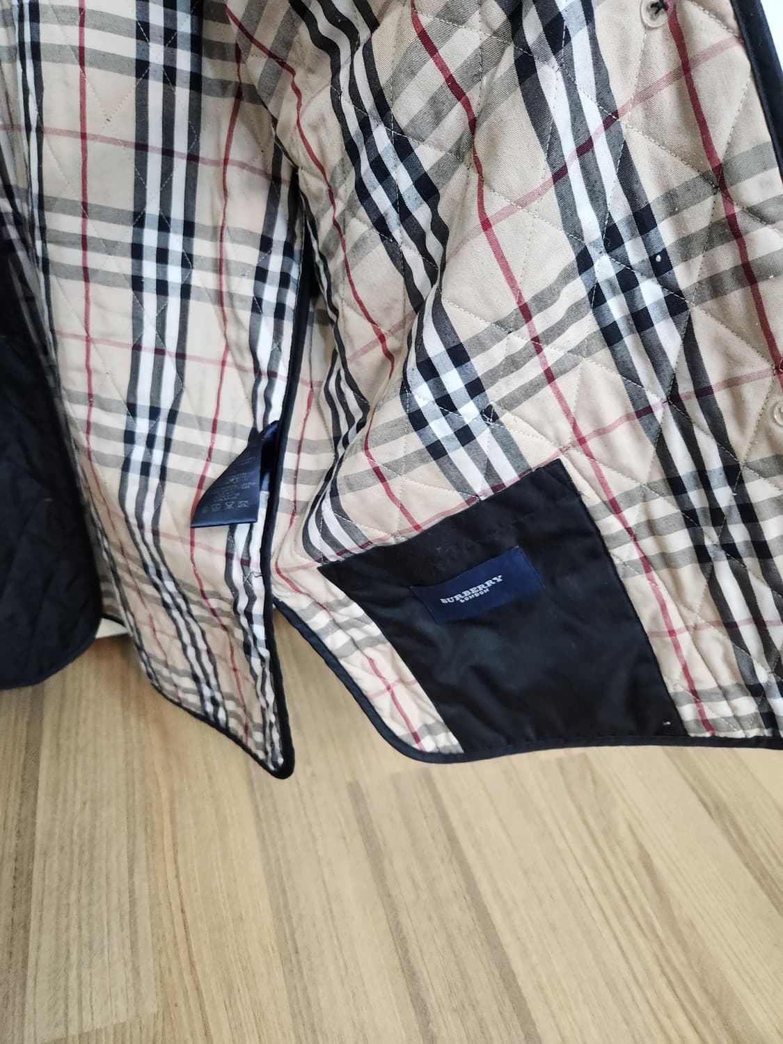 버버리 퀼팅자켓 ㅡ정품  상품이미지3