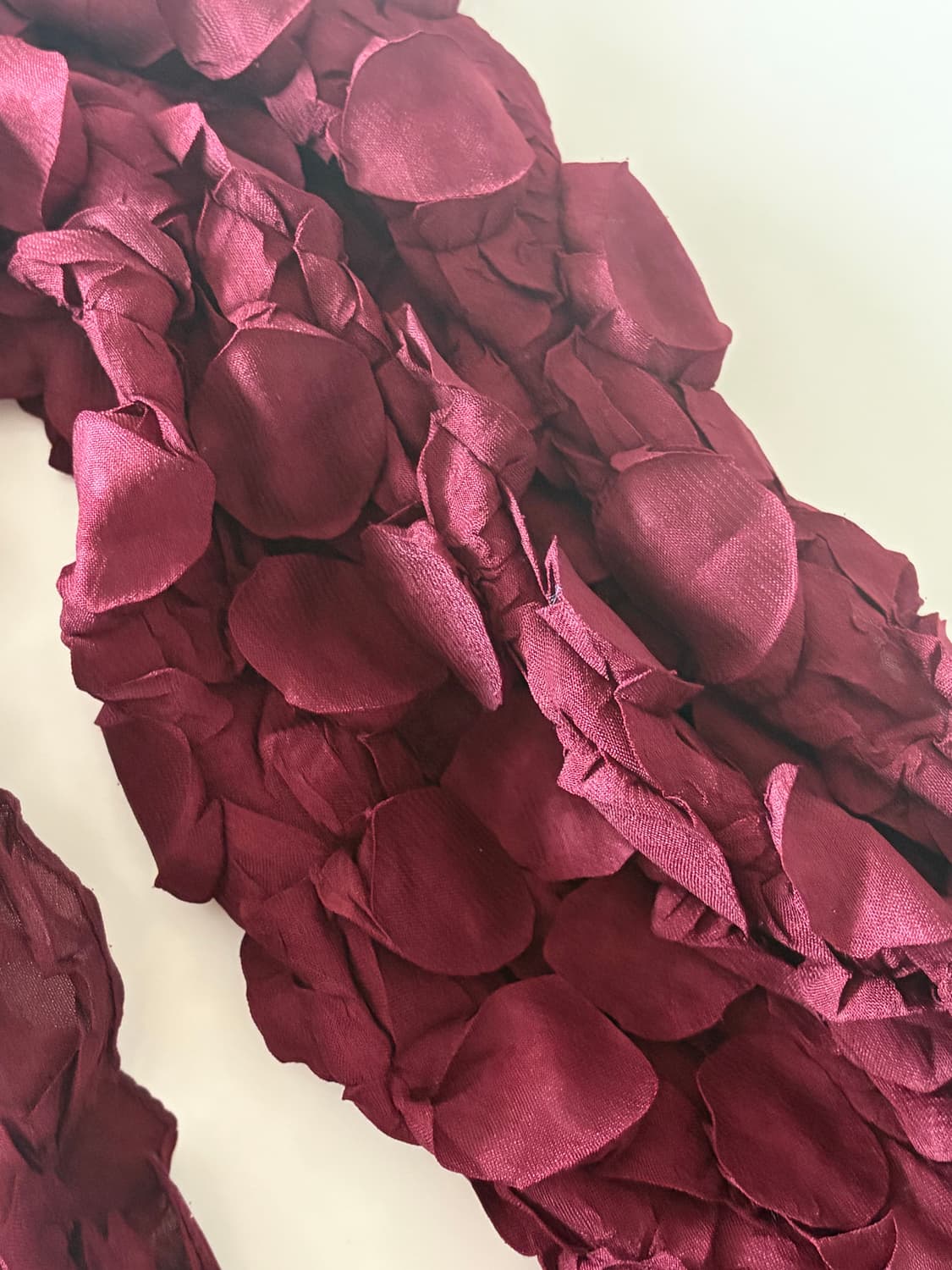 Burgundy Petal Scarf  상품이미지4