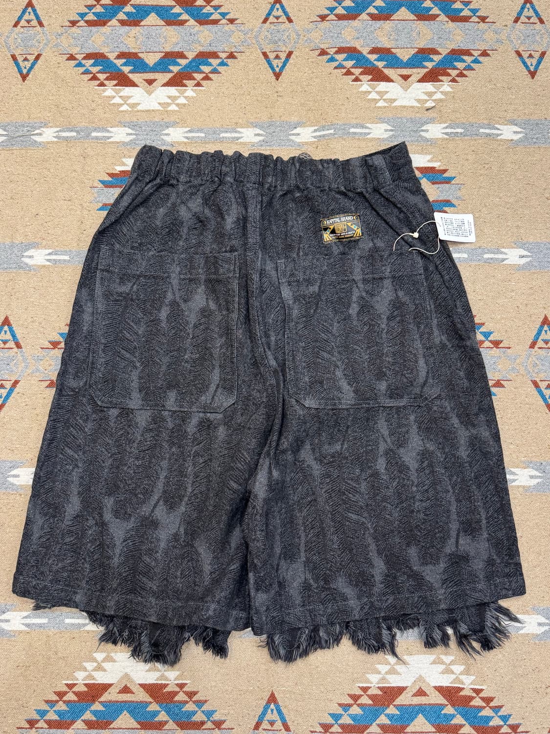 [4][XL] 캐피탈 12온즈 맥파이 데님 W 니 이지 쇼츠 블랙 상품이미지4