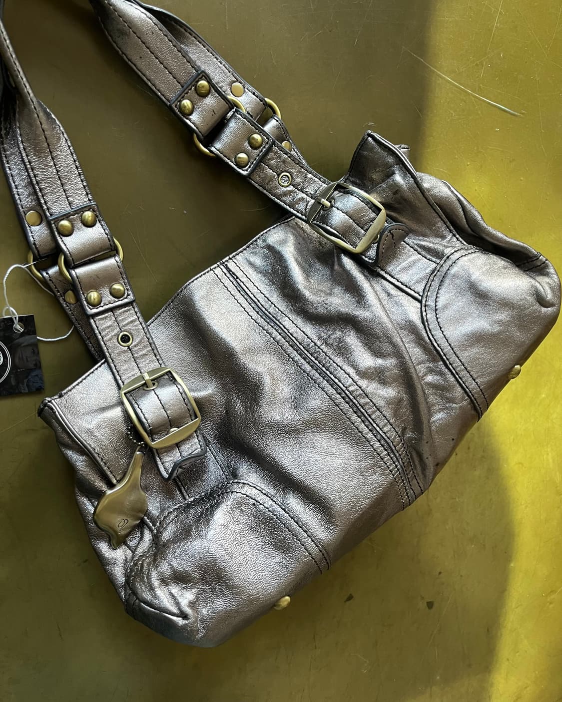 efffy Lambskin Leather Silver Motor Bag 상품이미지5
