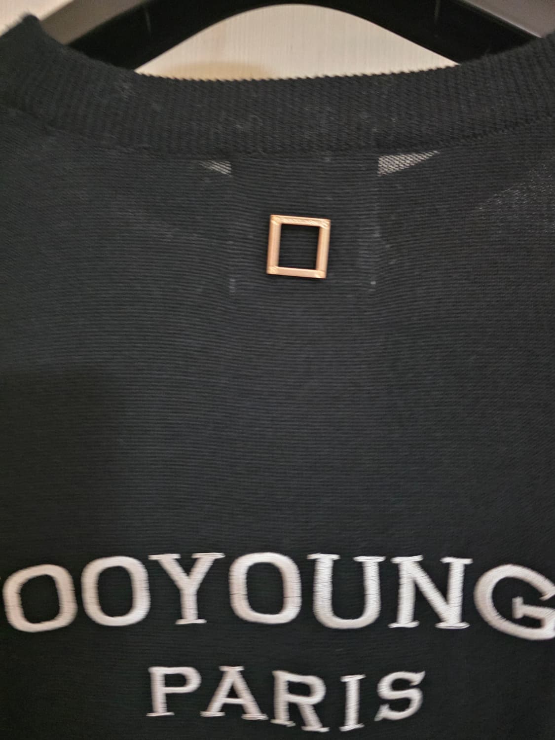 우영미 자수 절개 니트 상품이미지4