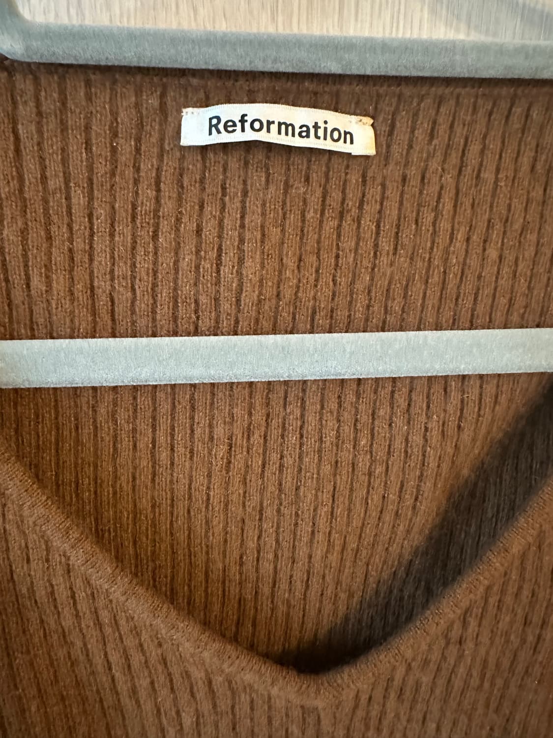 Reformation Hart v-neck 캐시미어 스웨터 xs 상품이미지5
