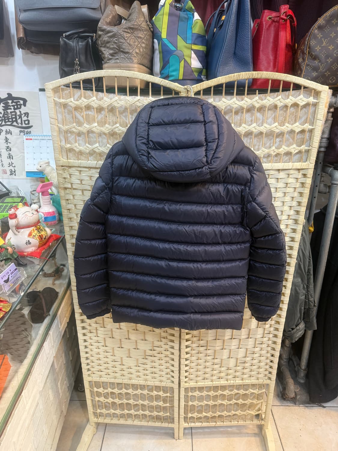 0/55 정품 몽클레어 발랑스 후드패딩 팝니다 상품이미지9