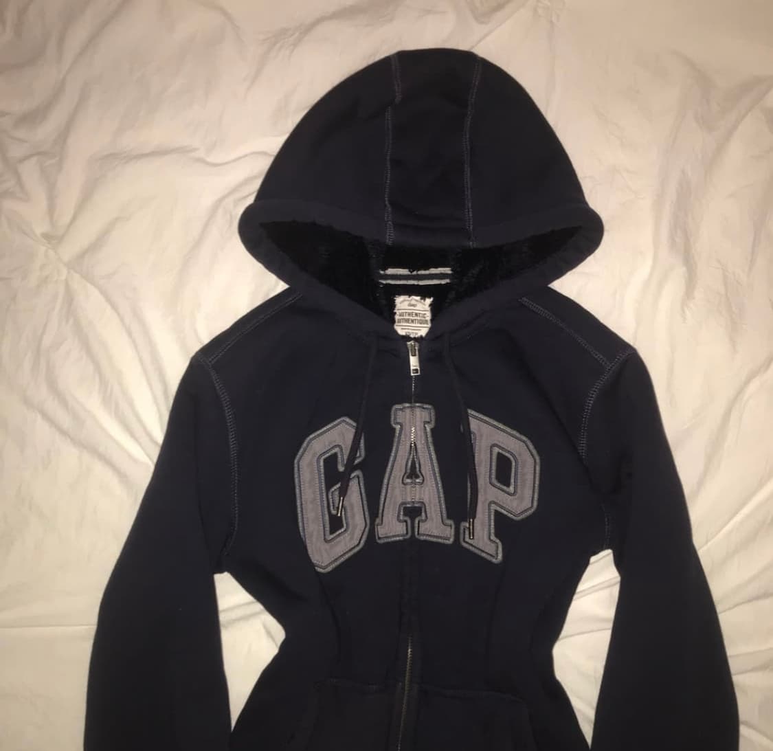 갭 네이비 퍼 후드 상품이미지2
