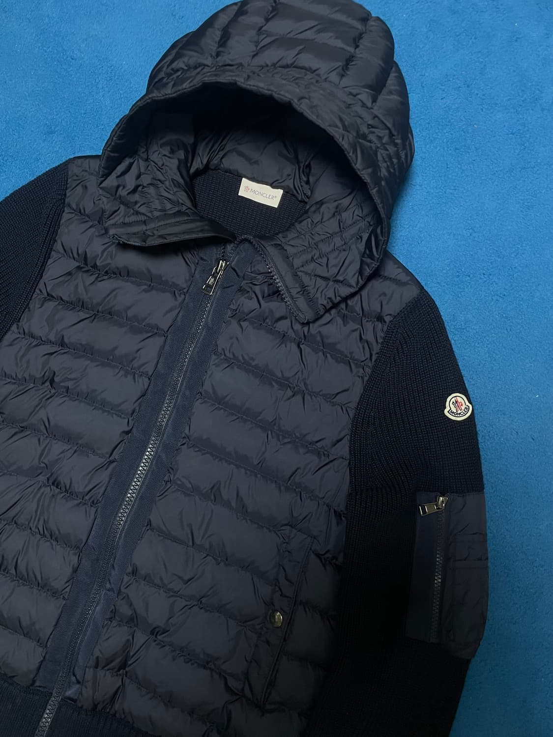 백화점판 새상품급 정품 몽클레어 니트패딩 울 후드 가디건 상품이미지2