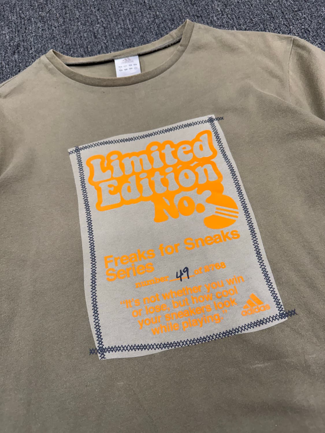 S)아디다스 빈티지 리미티드 에디션 No.49 반팔 상품이미지2