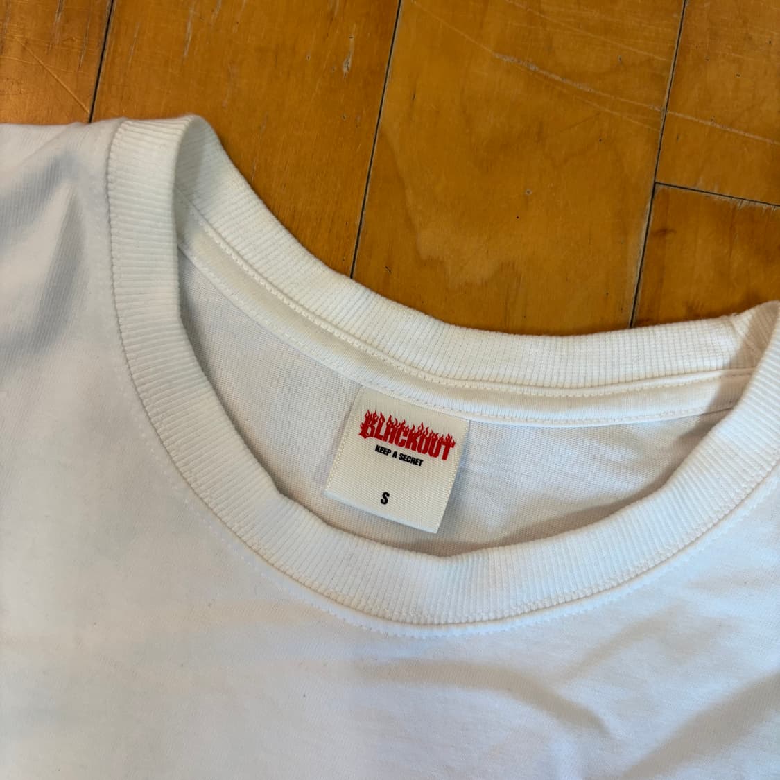 블랙아웃 타이슨 티 S 상품이미지2