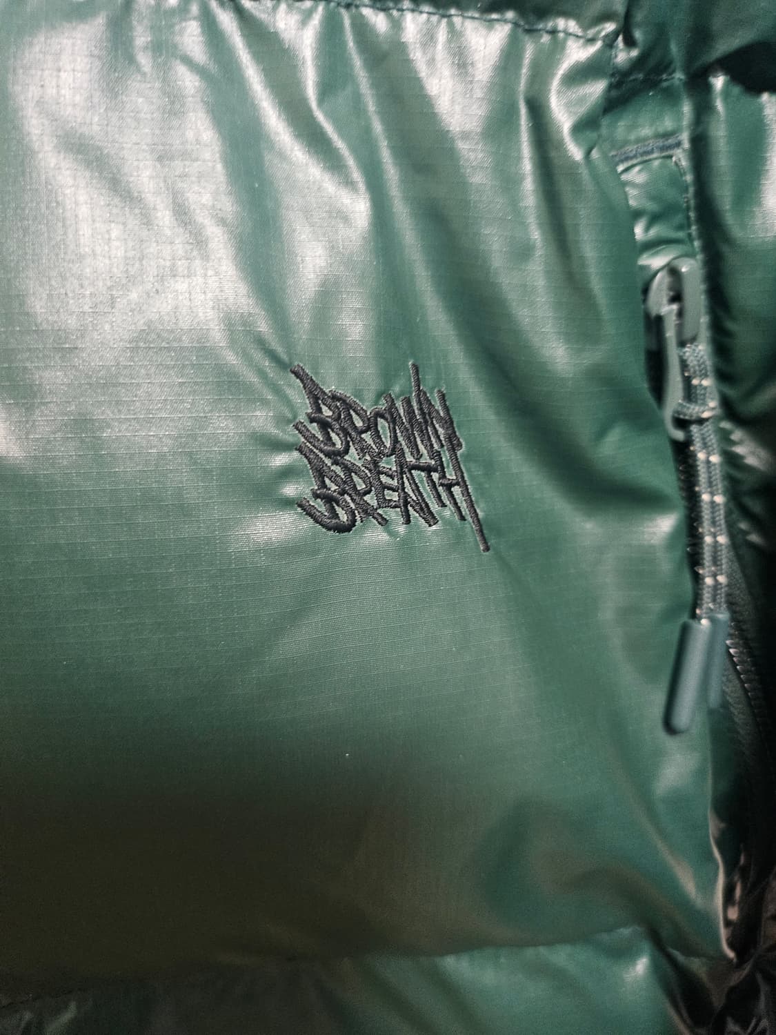 브라운브레스 유광패딩 M 녹색 상품이미지3