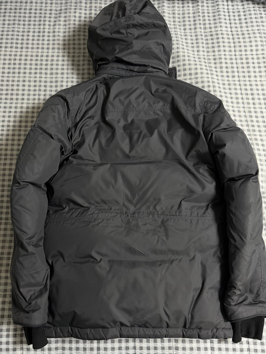 (M) 캐나다구스 매니토바 패딩 블랙 상품이미지4