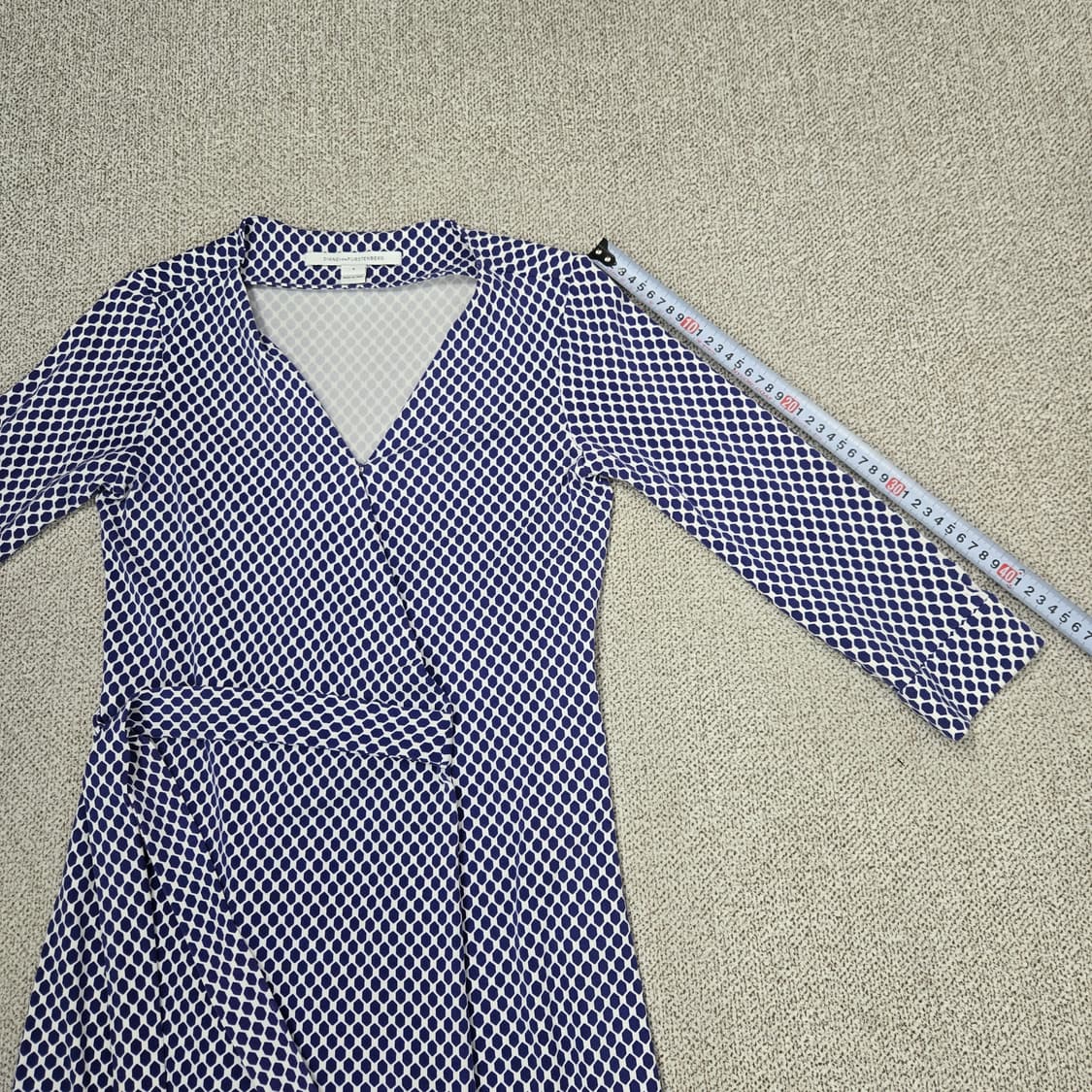 0825 다이앤 본퍼스텐버그 랩 패턴 미디원피스4 상품이미지8