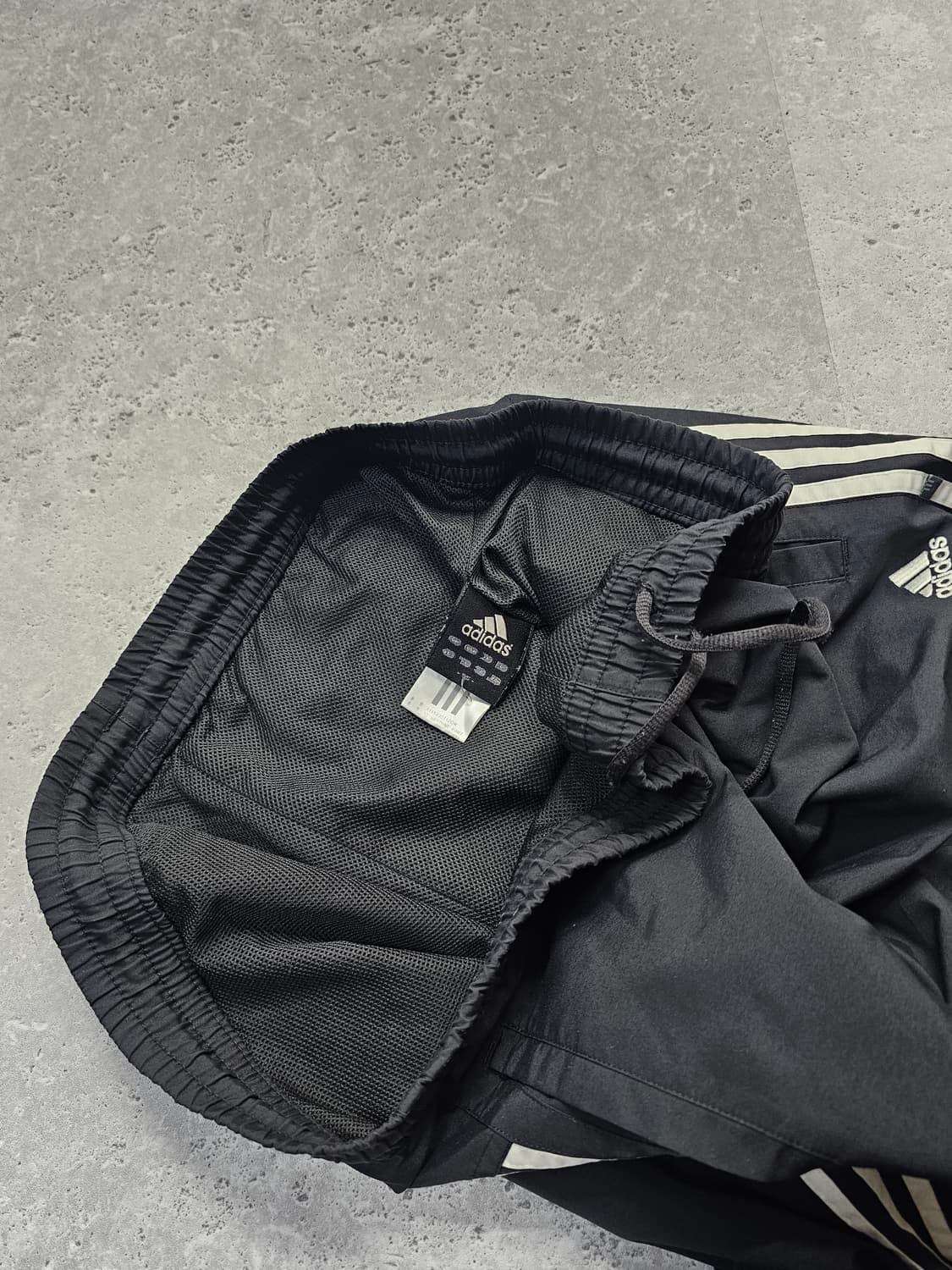 아디다스 삼선 딥차콜 트랙팬츠 바람막이 와이드 바지 상품이미지6