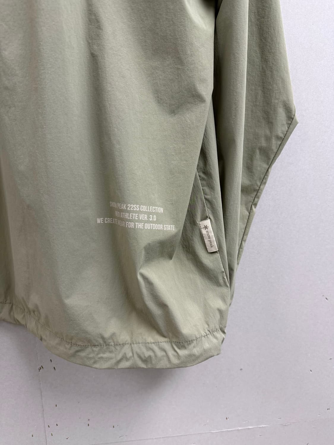 남성 95 / 스노우피크 씬테크 맨투맨 웜업 카키 상품이미지8