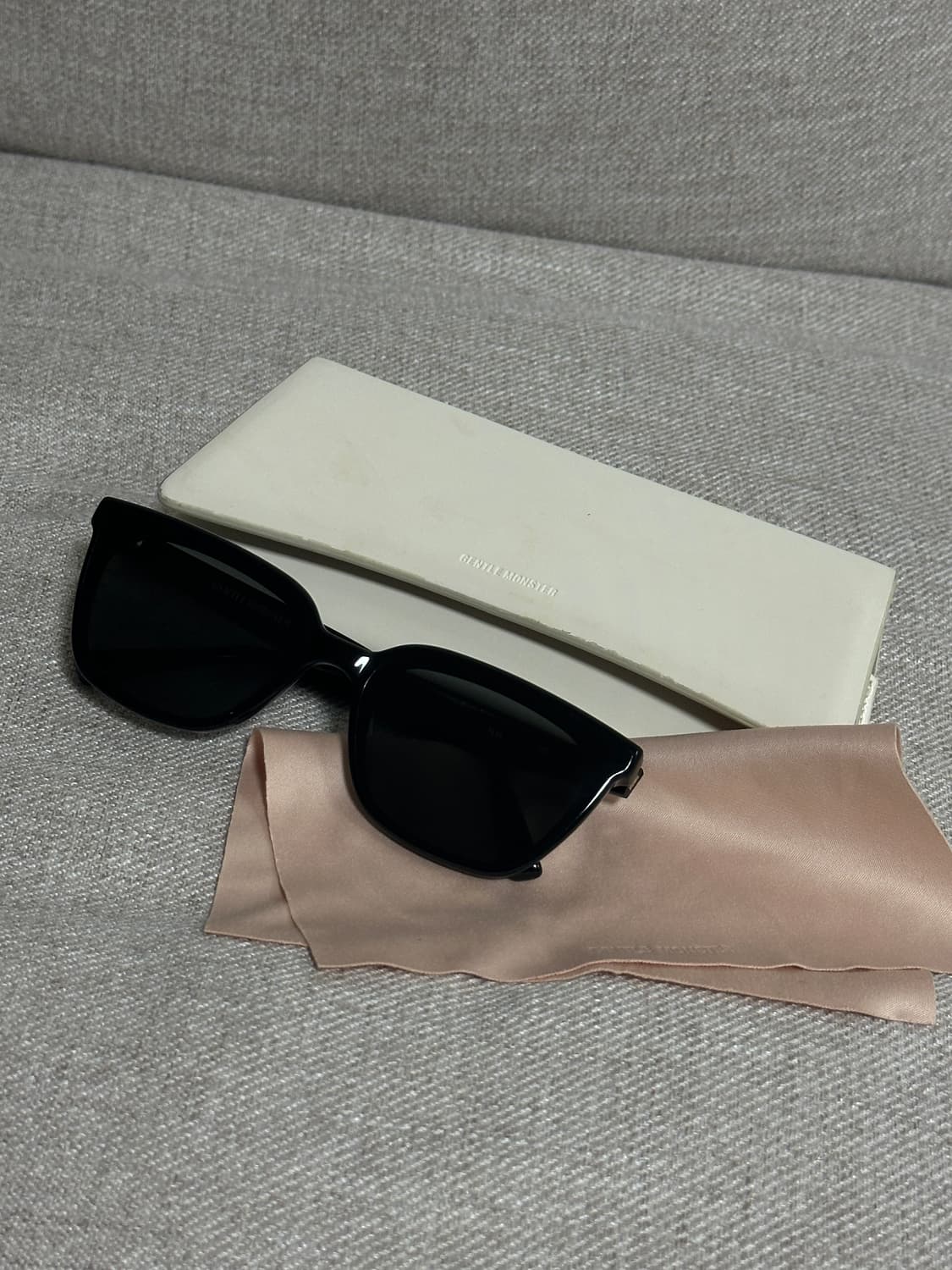 젠틀몬스터 몬도 상품이미지9