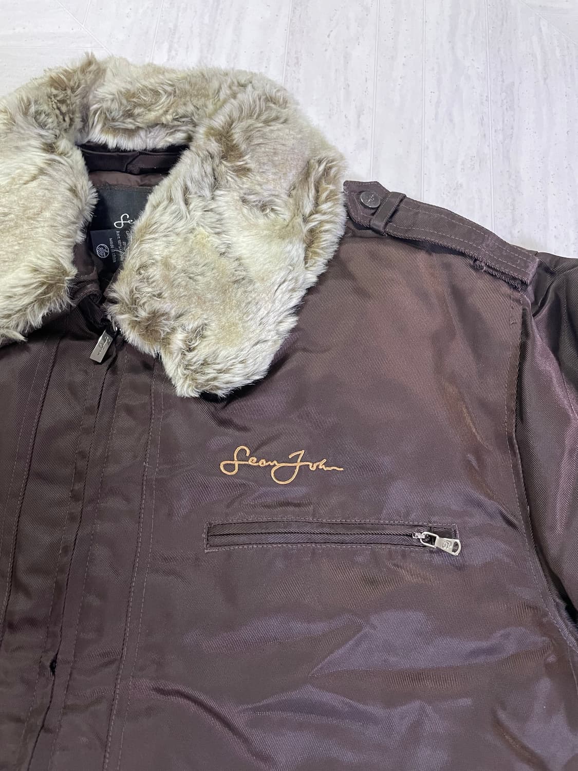 션존 B-3 털 봄버 자켓 상품이미지4