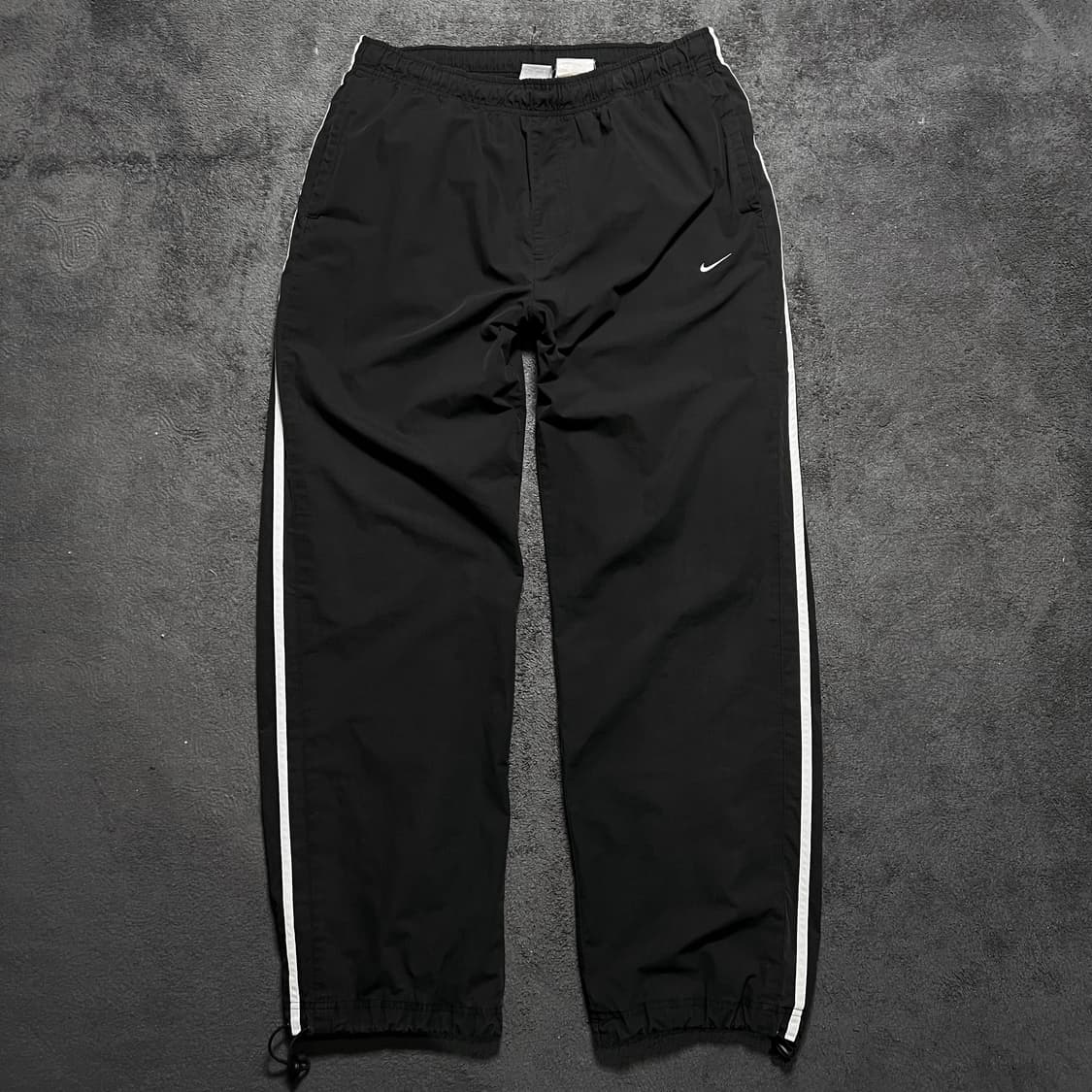 나이키 사이드라인 트랙팬츠 상품이미지1