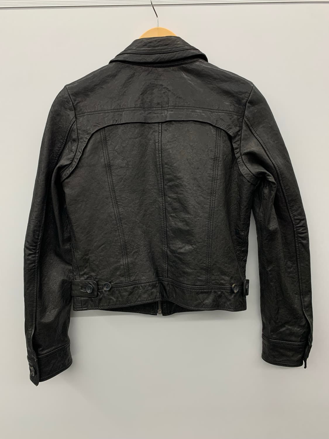 Thursday island 램스킨 3D포켓 자켓 상품이미지4