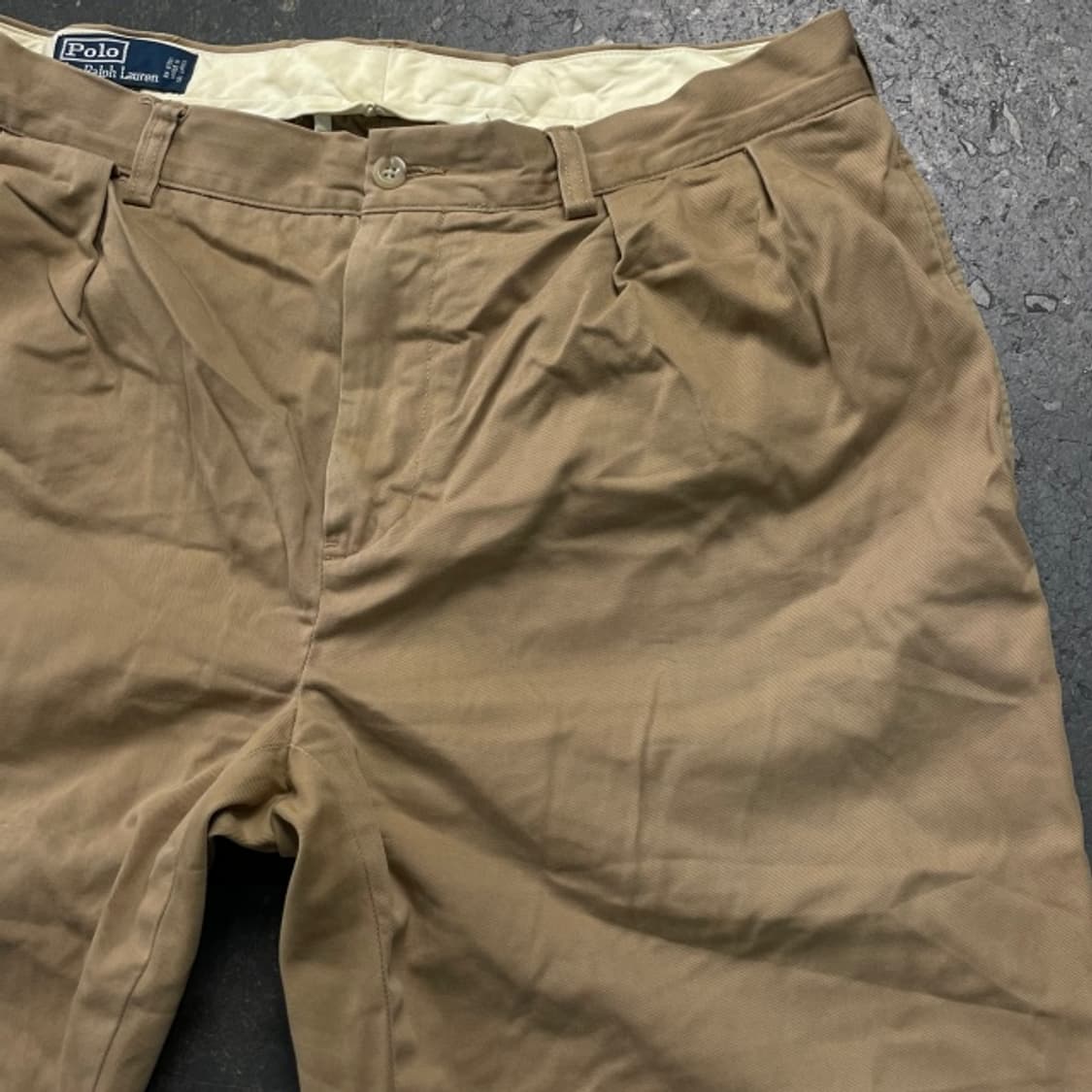 34 폴로 랄프로렌 이단 투턱 치노팬츠 상품이미지2