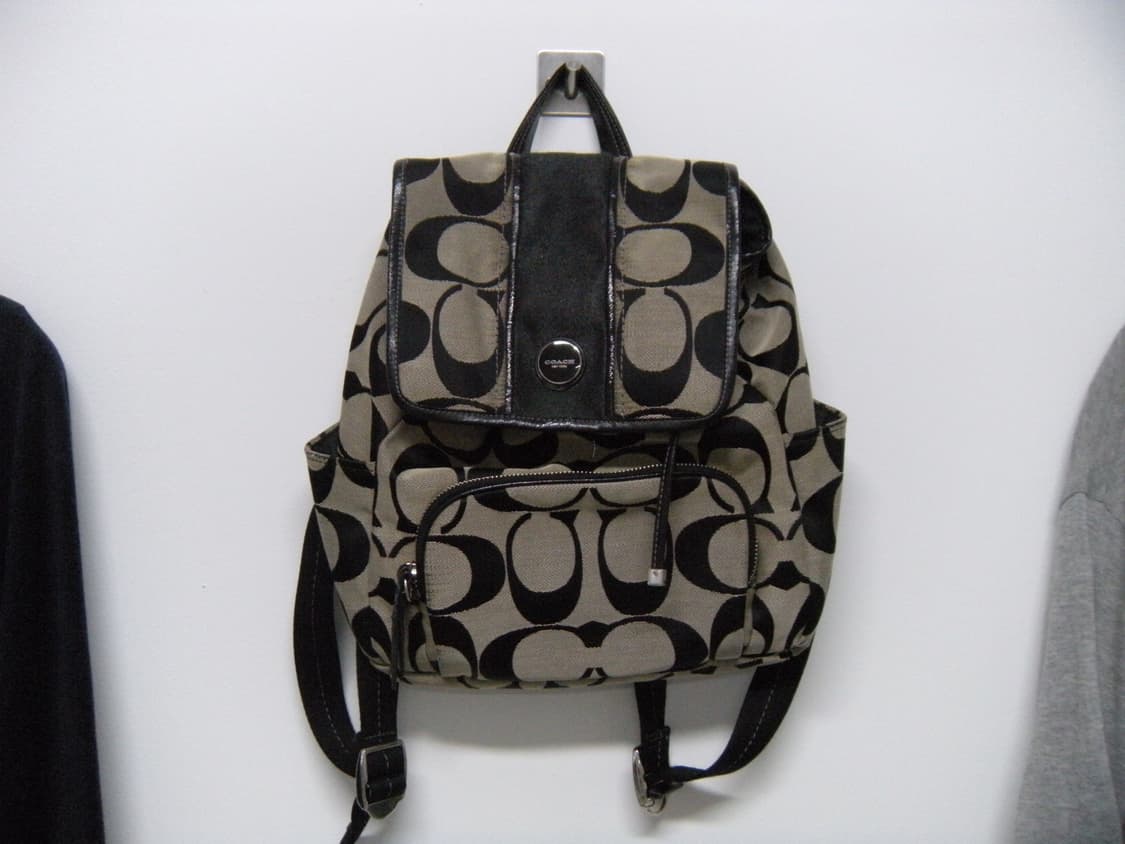 코치 시그니처 백팩  상품이미지1
