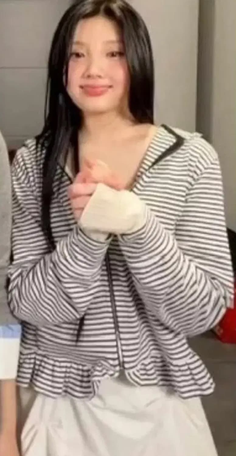 노컨텐츠 프릴 후드집업 상품이미지1