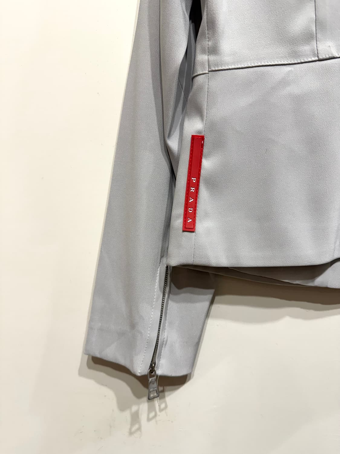 PRADA 프라다 리네아 로사 테크 자켓 상품이미지6