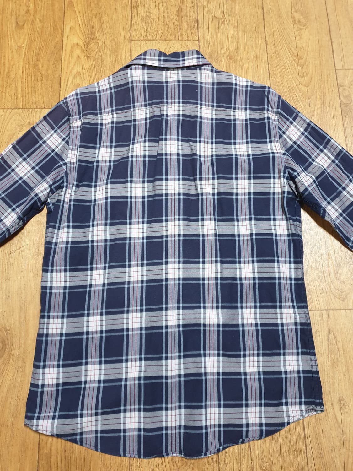 1187 헤지스 체크 남방셔츠 100 사이즈입니다 상품이미지5