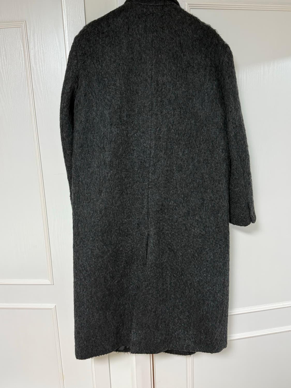 애프터아워즈 모헤어 롱코트 상품이미지4