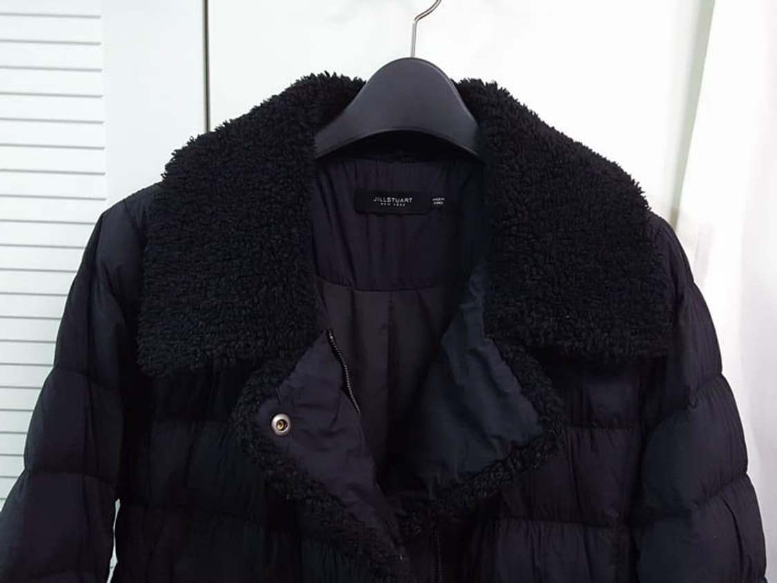 질스튜어트 뉴욕 여성 벨티드 구스다운 패딩 코트 블랙 상품이미지3